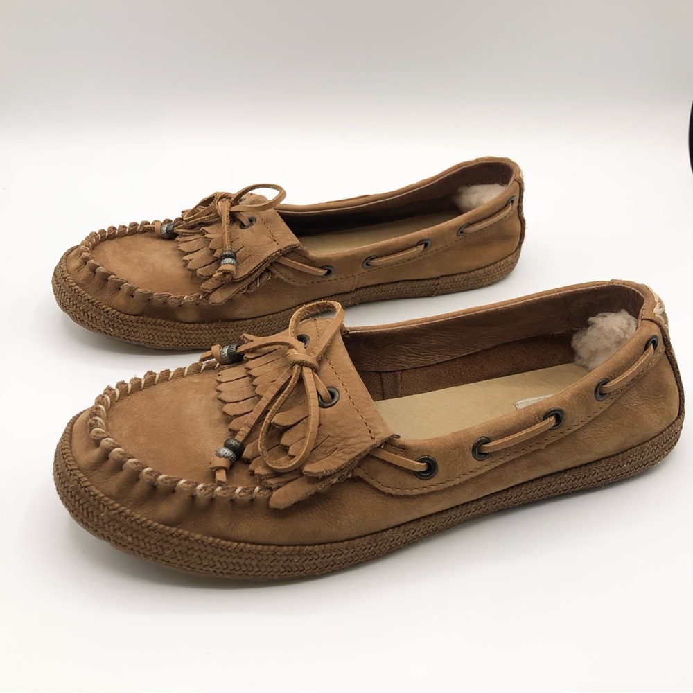 Ugg Brown Tan Leather Moccasins Fringe Detail Flats Women’s Size 8